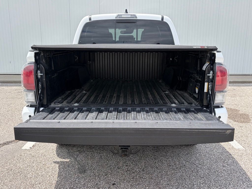2022 Toyota Tacoma Limited V6