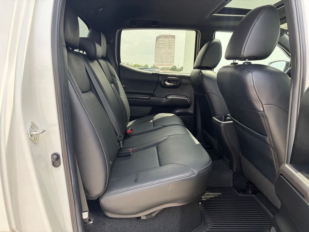 2022 Toyota Tacoma Limited V6
