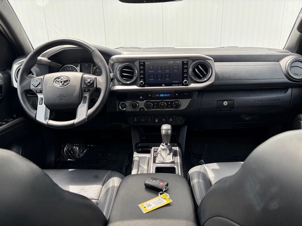 2022 Toyota Tacoma Limited V6