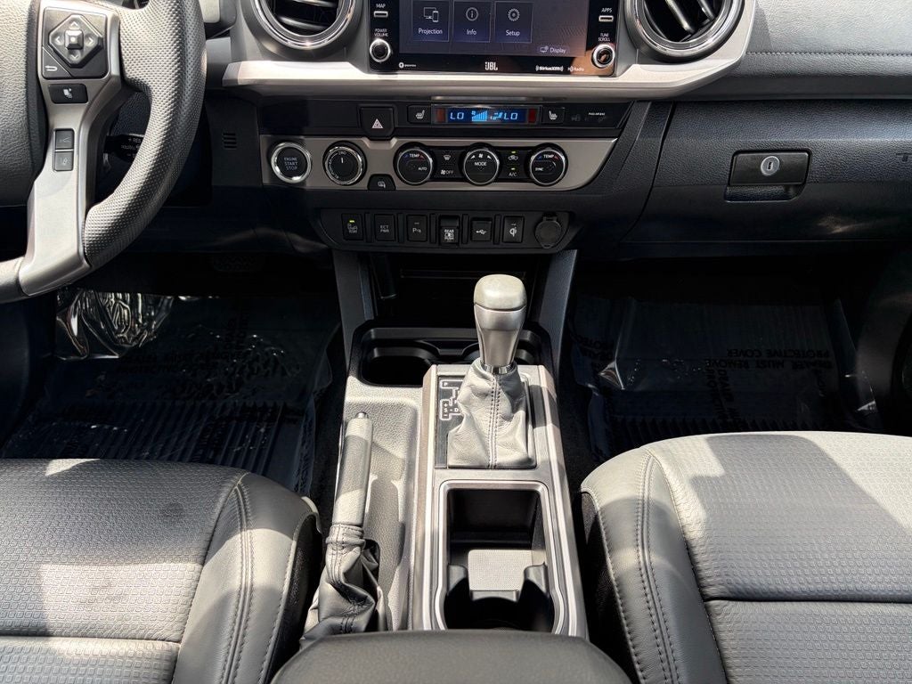 2022 Toyota Tacoma Limited V6