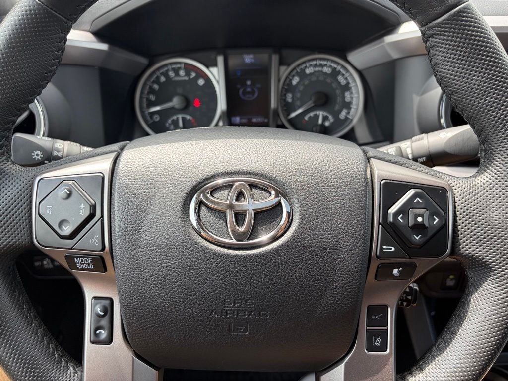 2022 Toyota Tacoma Limited V6