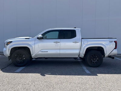 2025 Toyota Tacoma Hybrid TRD Sport