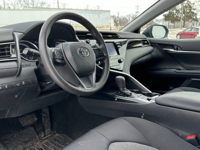 2019 Toyota Camry Hybrid LE