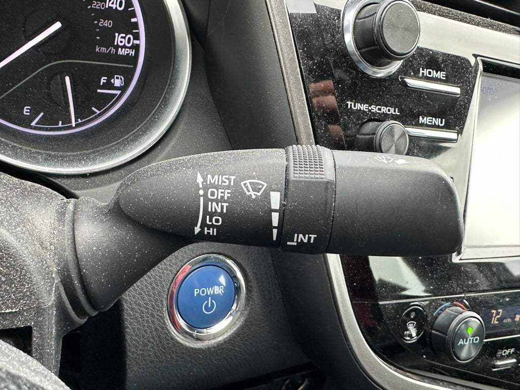 2019 Toyota Camry Hybrid LE