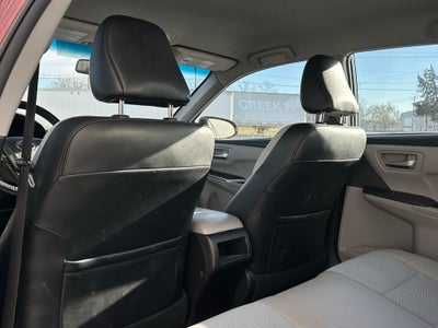 2016 Toyota Camry SE
