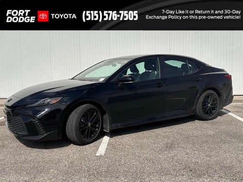2025 Toyota Camry SE Hybrid