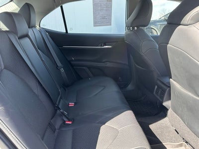 2023 Toyota Camry Hybrid XLE