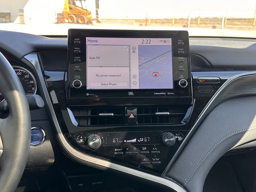 2023 Toyota Camry Hybrid XLE