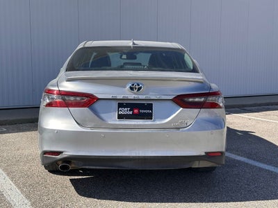 2023 Toyota Camry Hybrid XLE