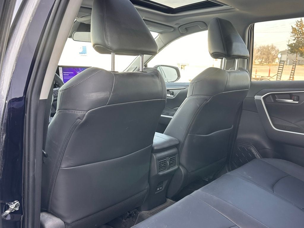 2023 Toyota RAV4 Hybrid XLE Premium