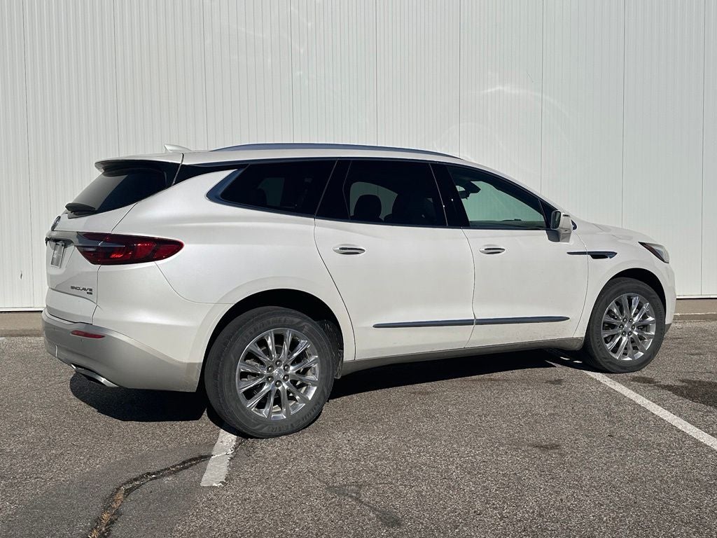 2018 Buick Enclave Essence