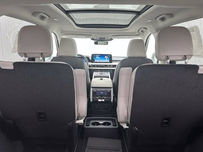 2027 Lincoln Aviator Premiere