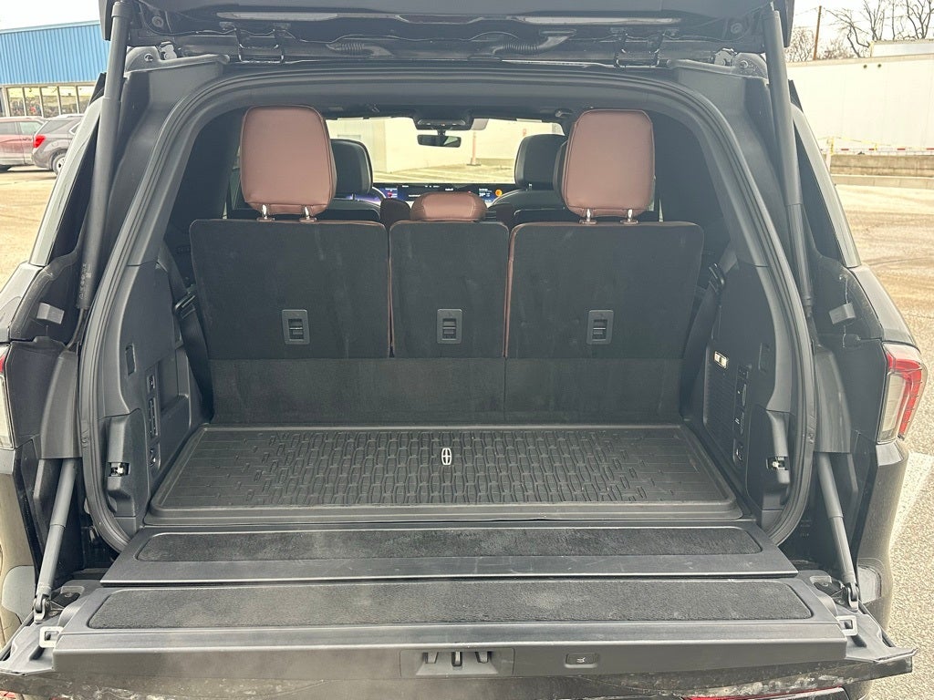 2025 Lincoln Navigator Reserve