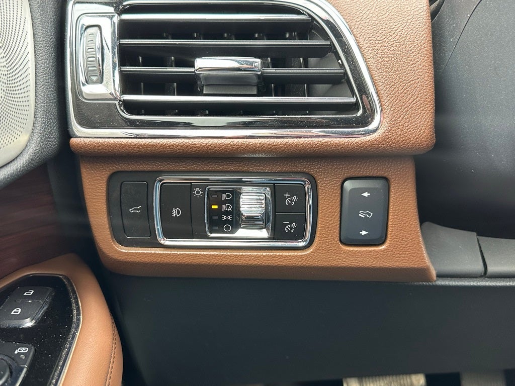 2023 Lincoln Navigator L Reserve
