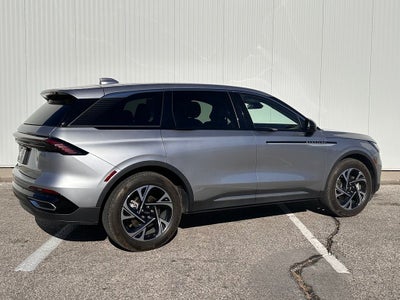 2025 Lincoln Nautilus Premiere II