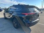 2023 Toyota Highlander Hybrid Bronze Edition