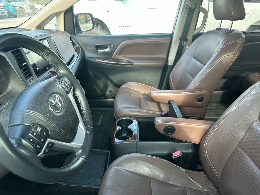 2015 Toyota Sienna Limited Premium 7 Passenger