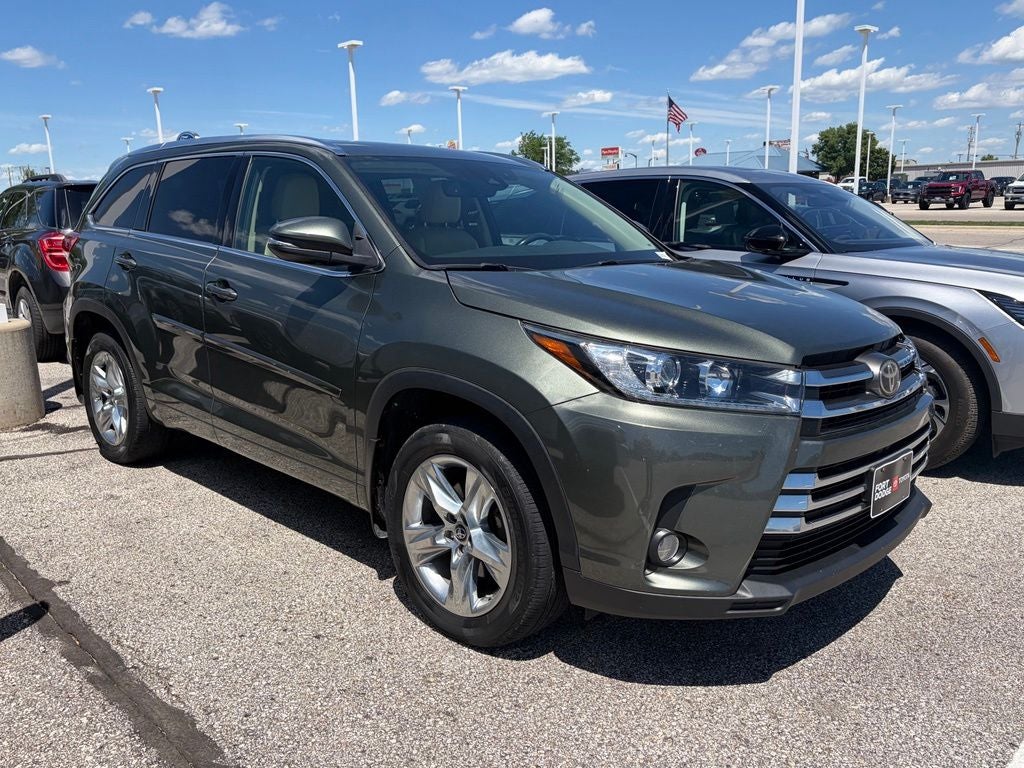 2017 Toyota Highlander Limited