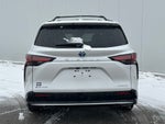 2025 Toyota Sienna Platinum Hybrid 7 Passenger