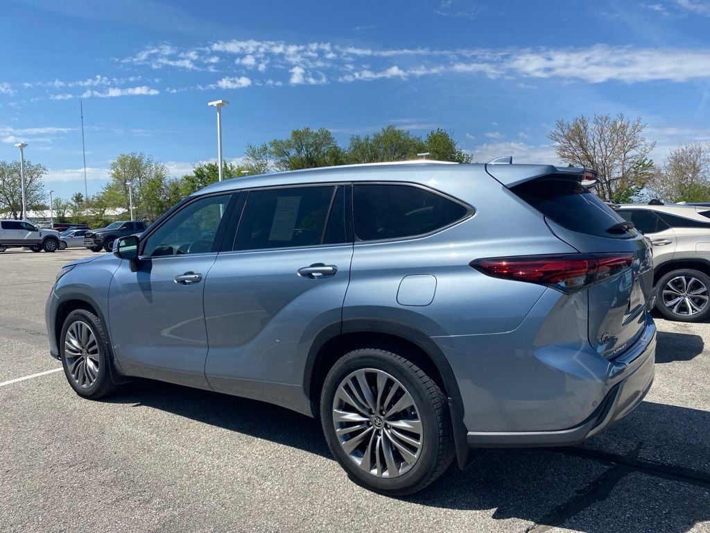 2021 Toyota Highlander Platinum