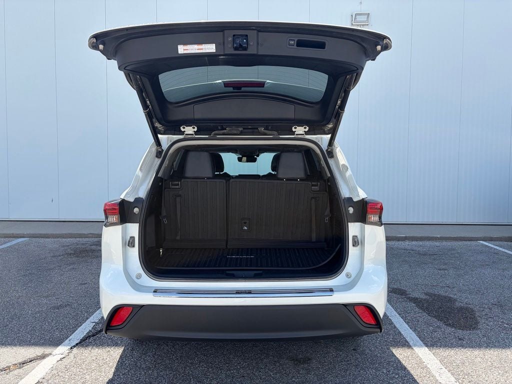 2021 Toyota Highlander Hybrid XLE