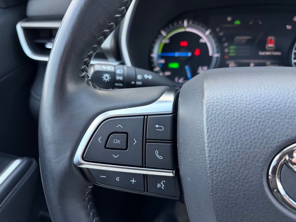 2021 Toyota Highlander Hybrid XLE