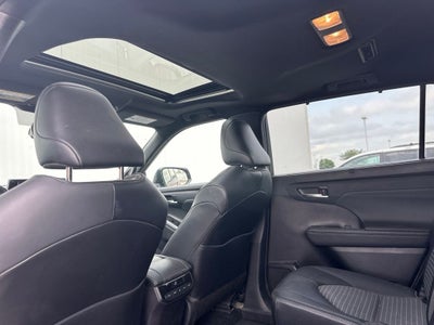 2021 Toyota Highlander XSE