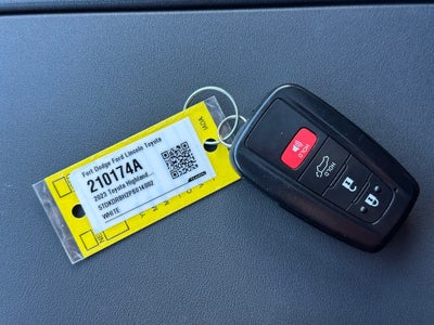 2023 Toyota Highlander XSE