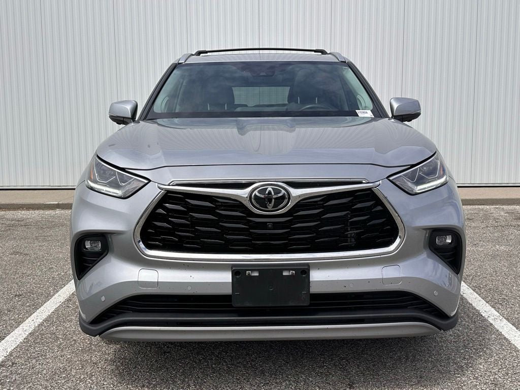 2024 Toyota Highlander Platinum