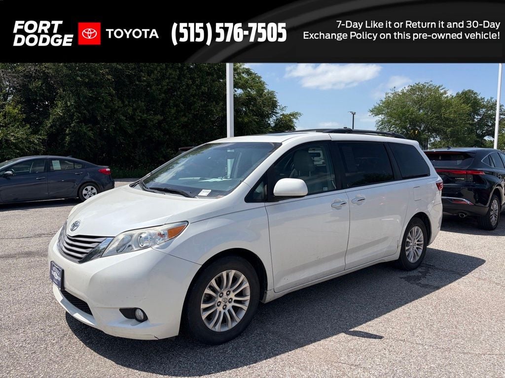 2015 Toyota Sienna XLE