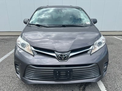 2020 Toyota Sienna XLE Premium 8 Passenger