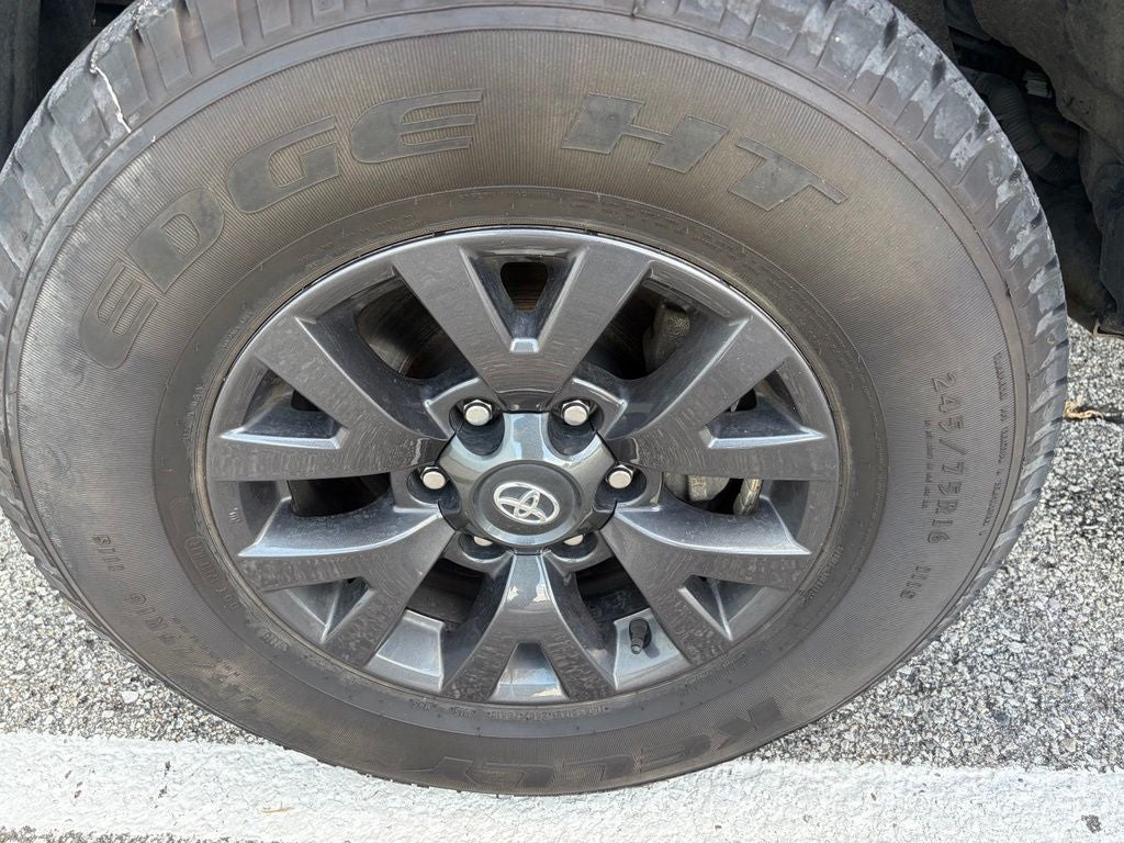 2021 Toyota Tacoma SR5 V6