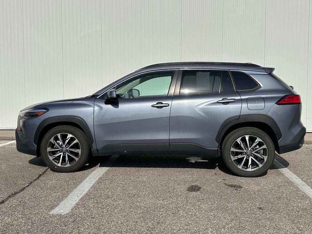 2023 Toyota Corolla Cross XLE