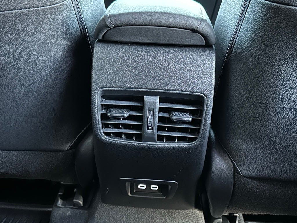 2023 Toyota Corolla Cross Hybrid XSE