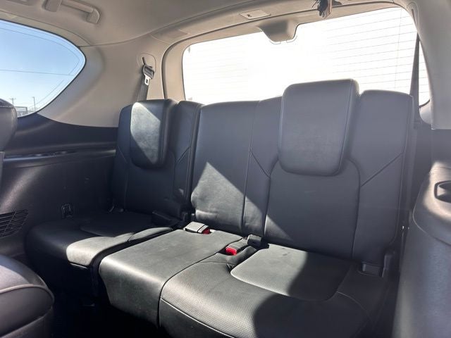 2021 INFINITI QX80 LUXE