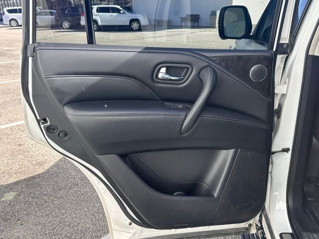 2021 INFINITI QX80 LUXE