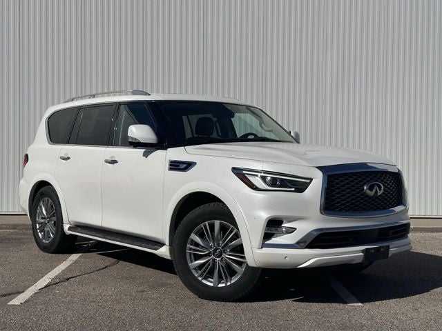 2021 INFINITI QX80 LUXE
