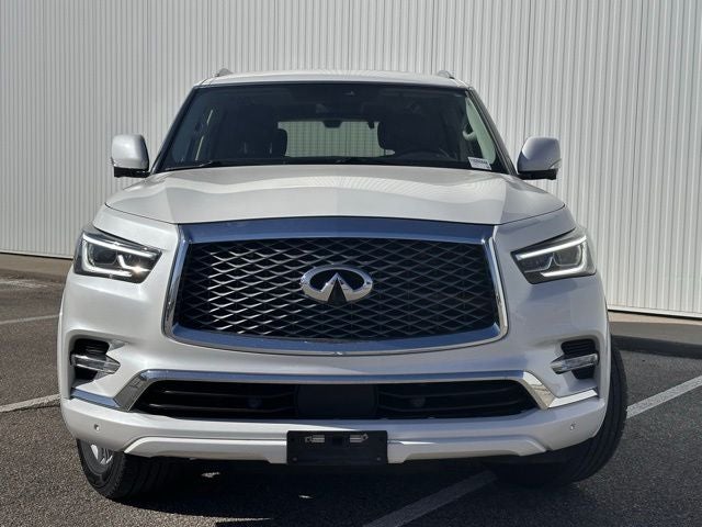 2021 INFINITI QX80 LUXE