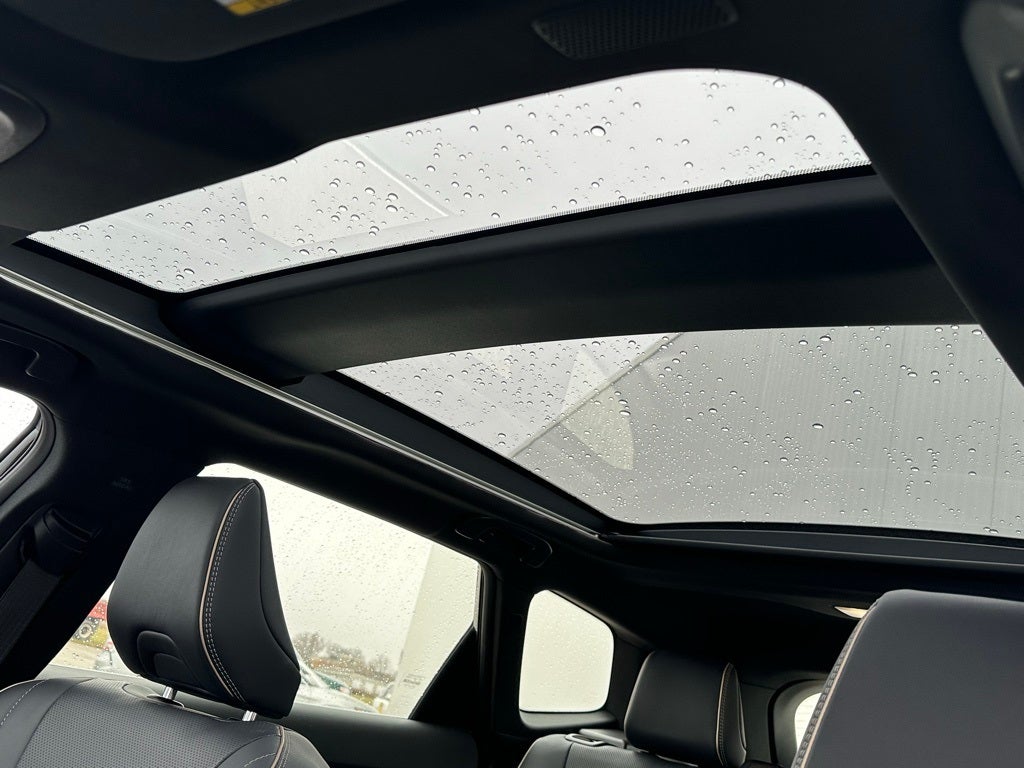 2025 Toyota Crown Signia Limited