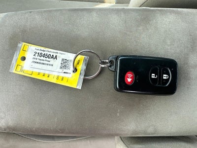 2010 Toyota Prius II