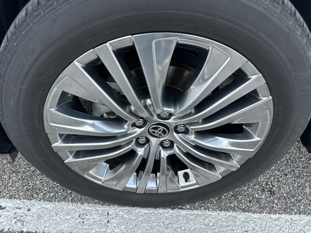 2024 Toyota Venza Limited