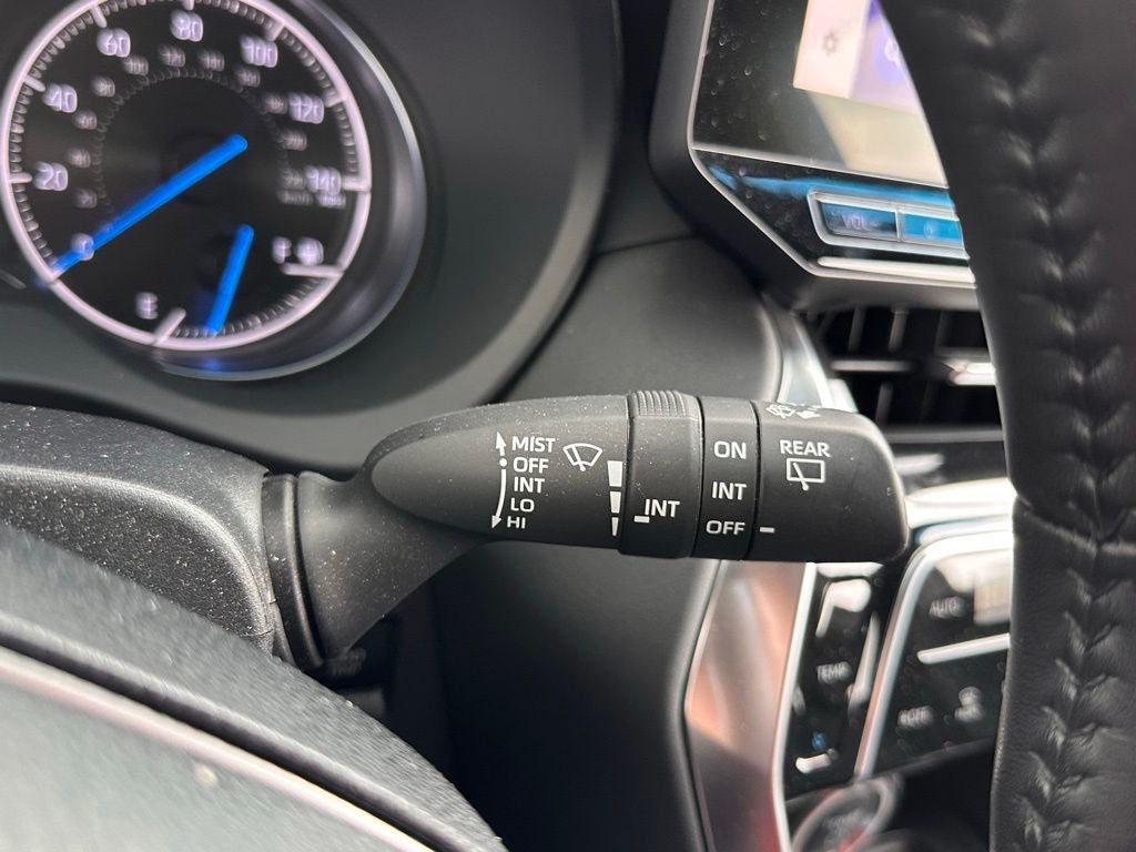 2023 Toyota Venza XLE Nightshade