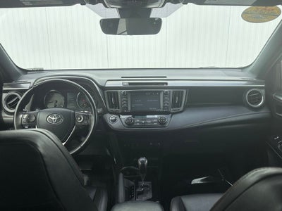 2018 Toyota RAV4 SE