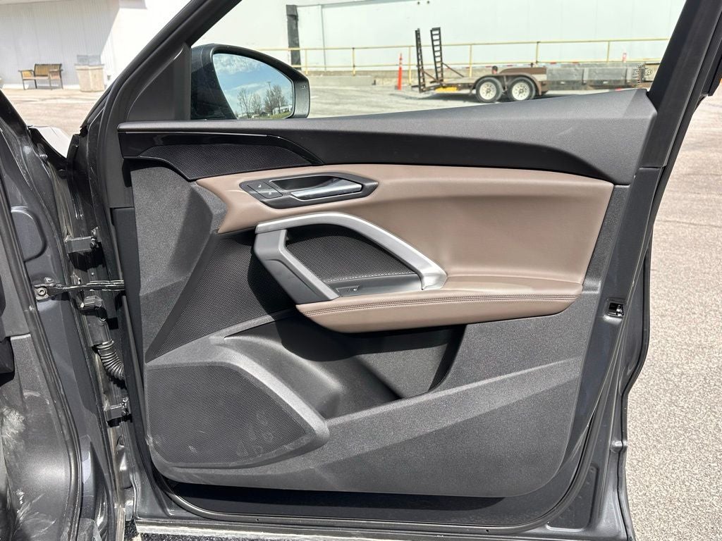 2025 Audi Q5 2.0T Premium Quattro