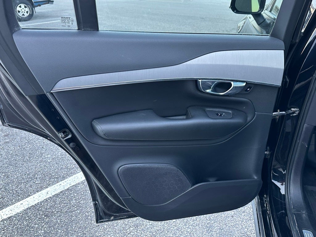 2023 Volvo XC90 B5 Core